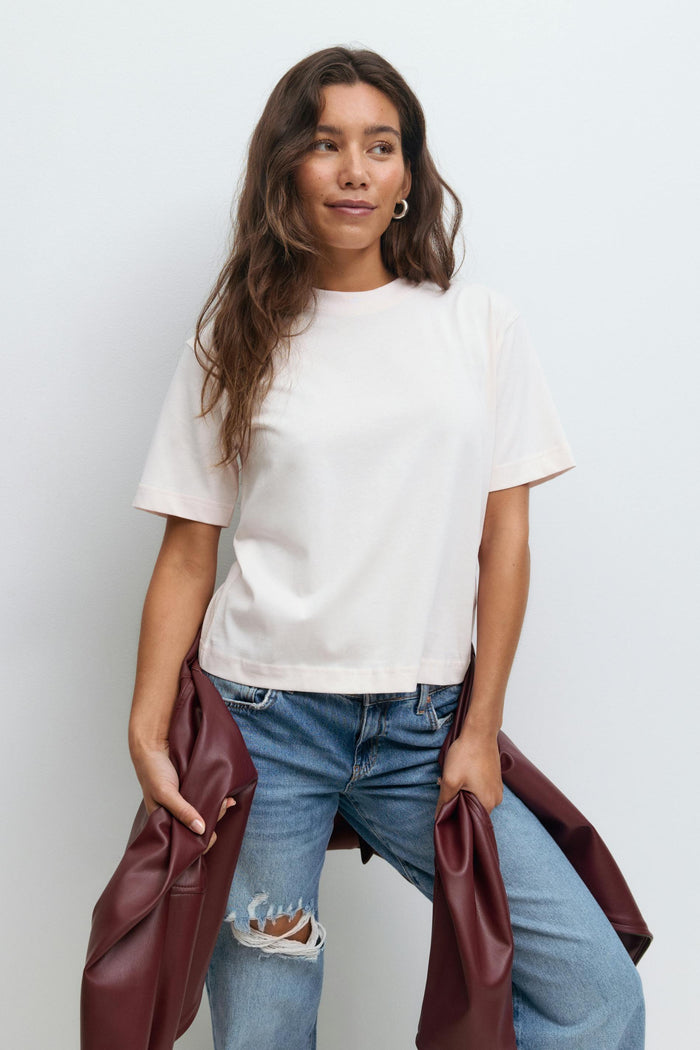 Basic stuttermabolur