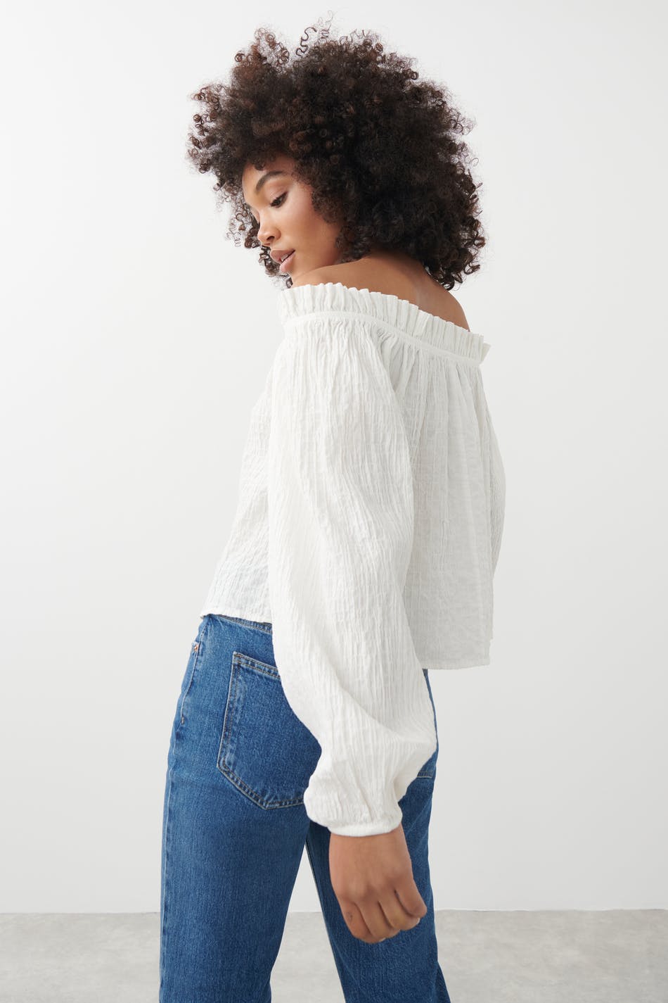 Off shoulder toppur