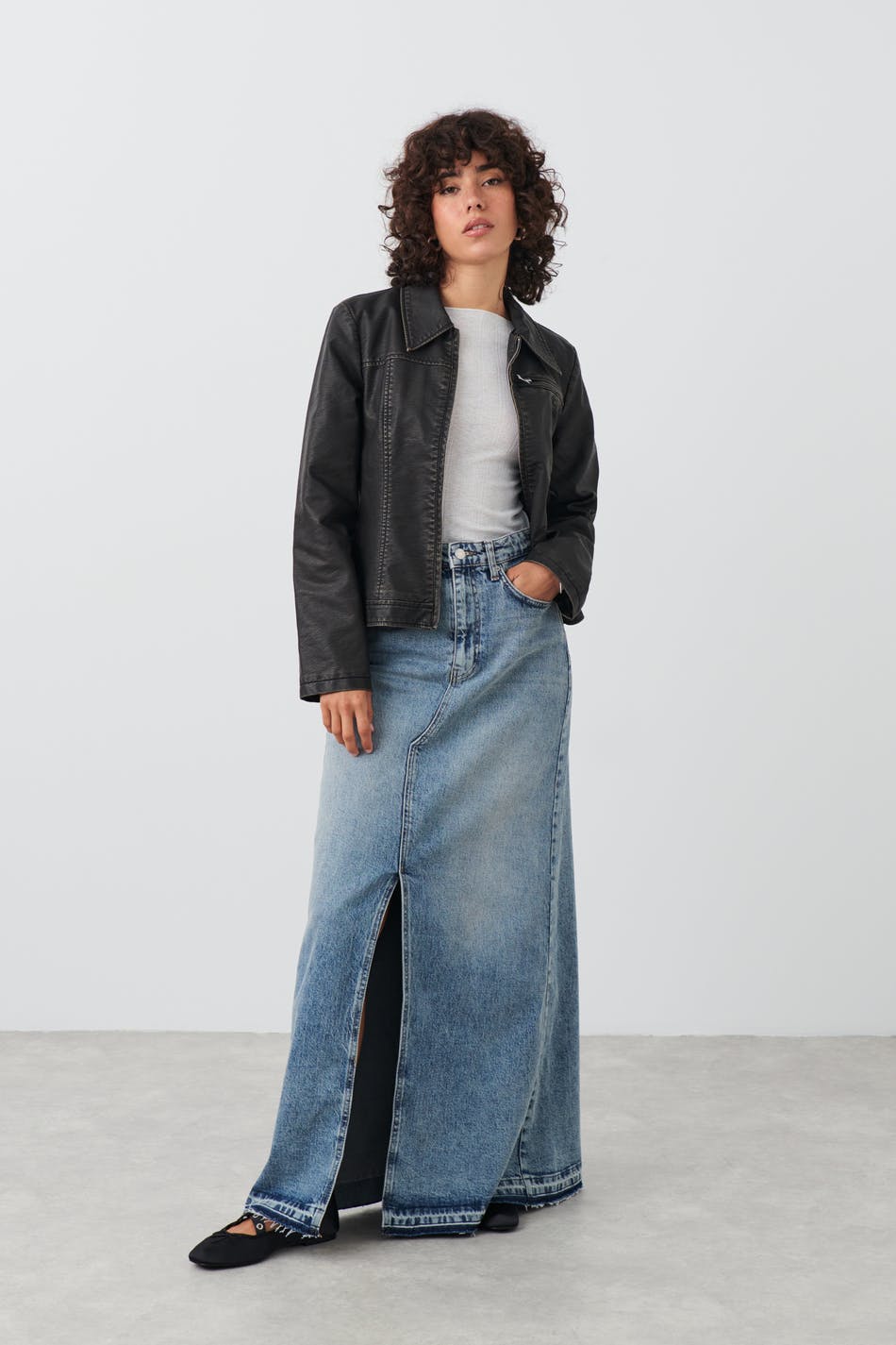 Denim slit pils