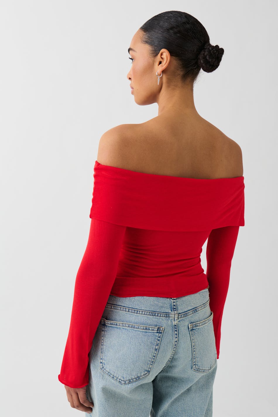 Off shoulder toppur