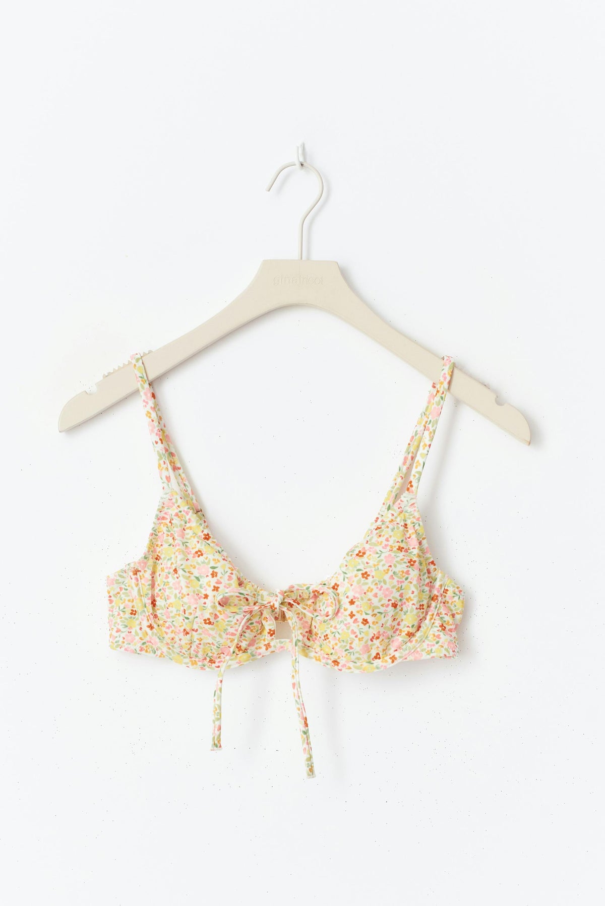 Bikini toppur