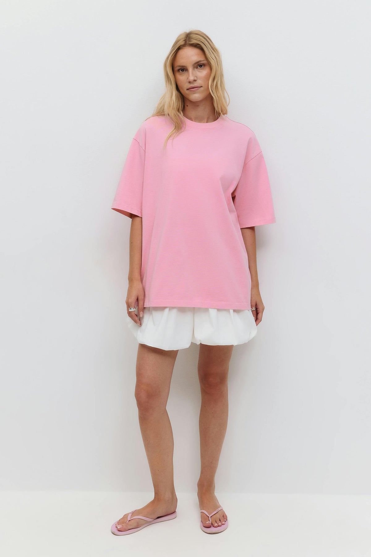 Oversized bolur