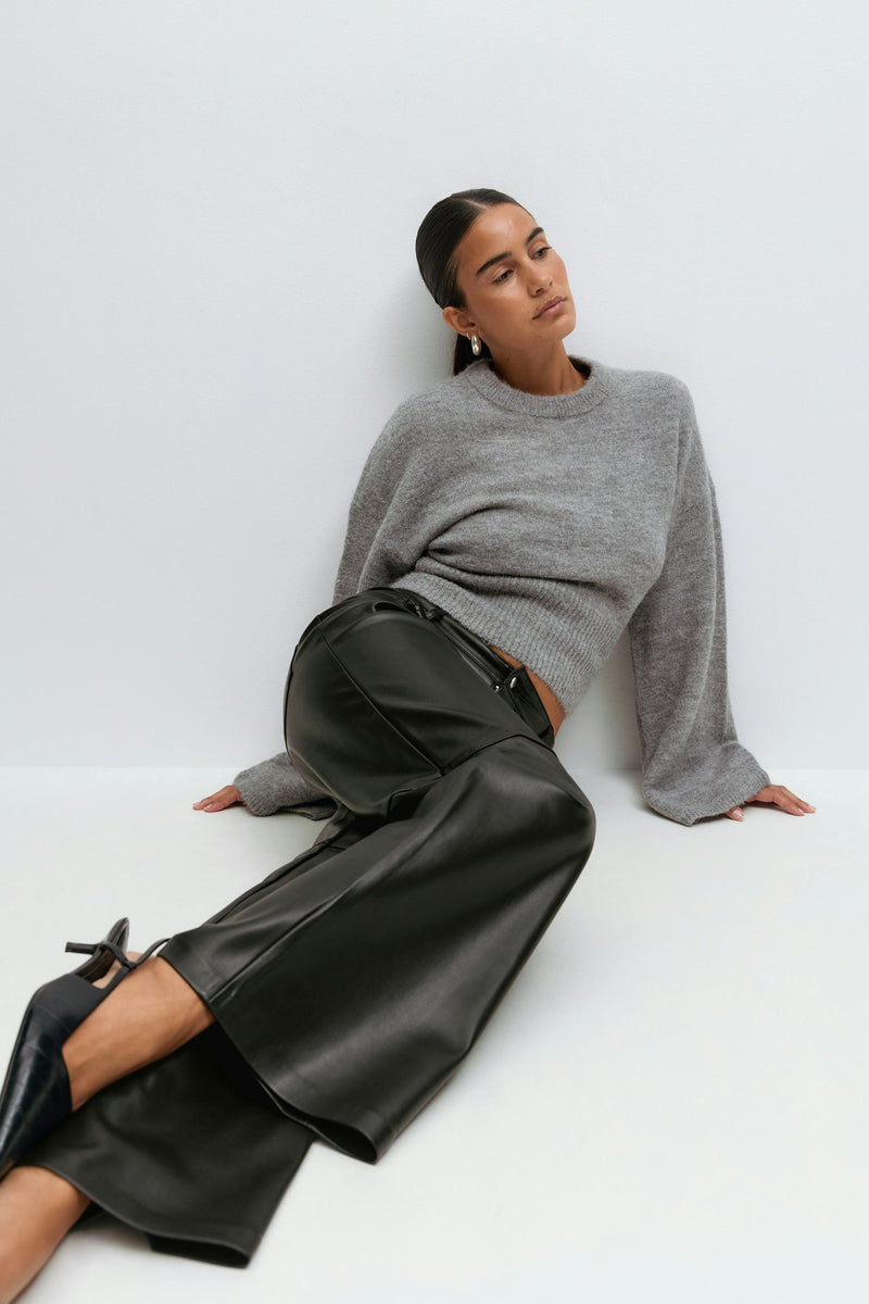 Beinar pleður buxur