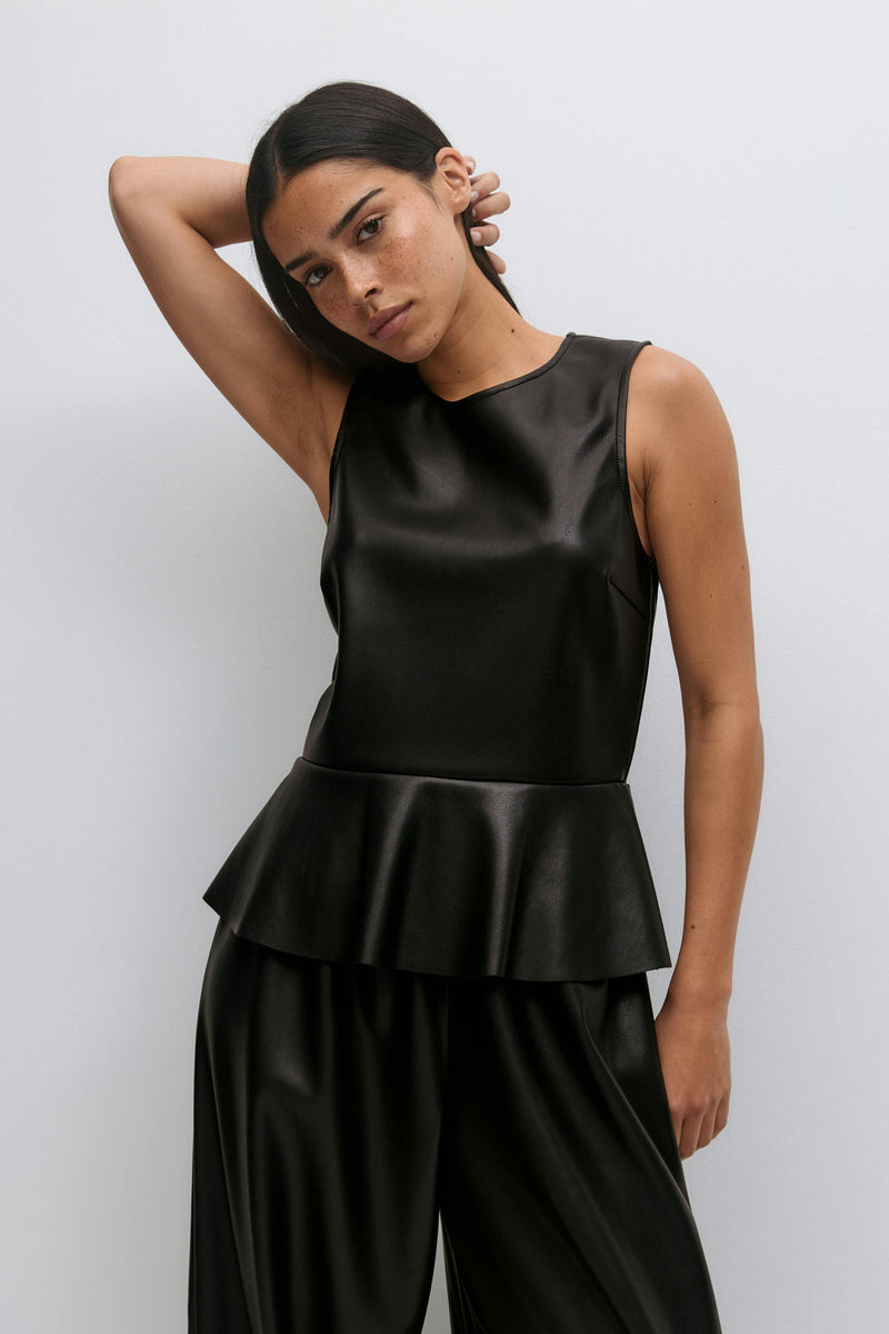 PU peplum toppur