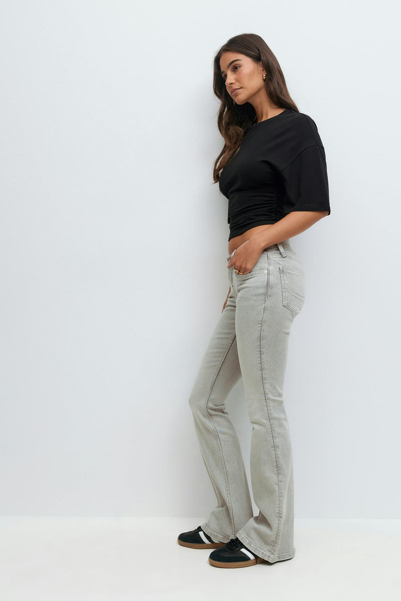 Low bootcut gallabuxur