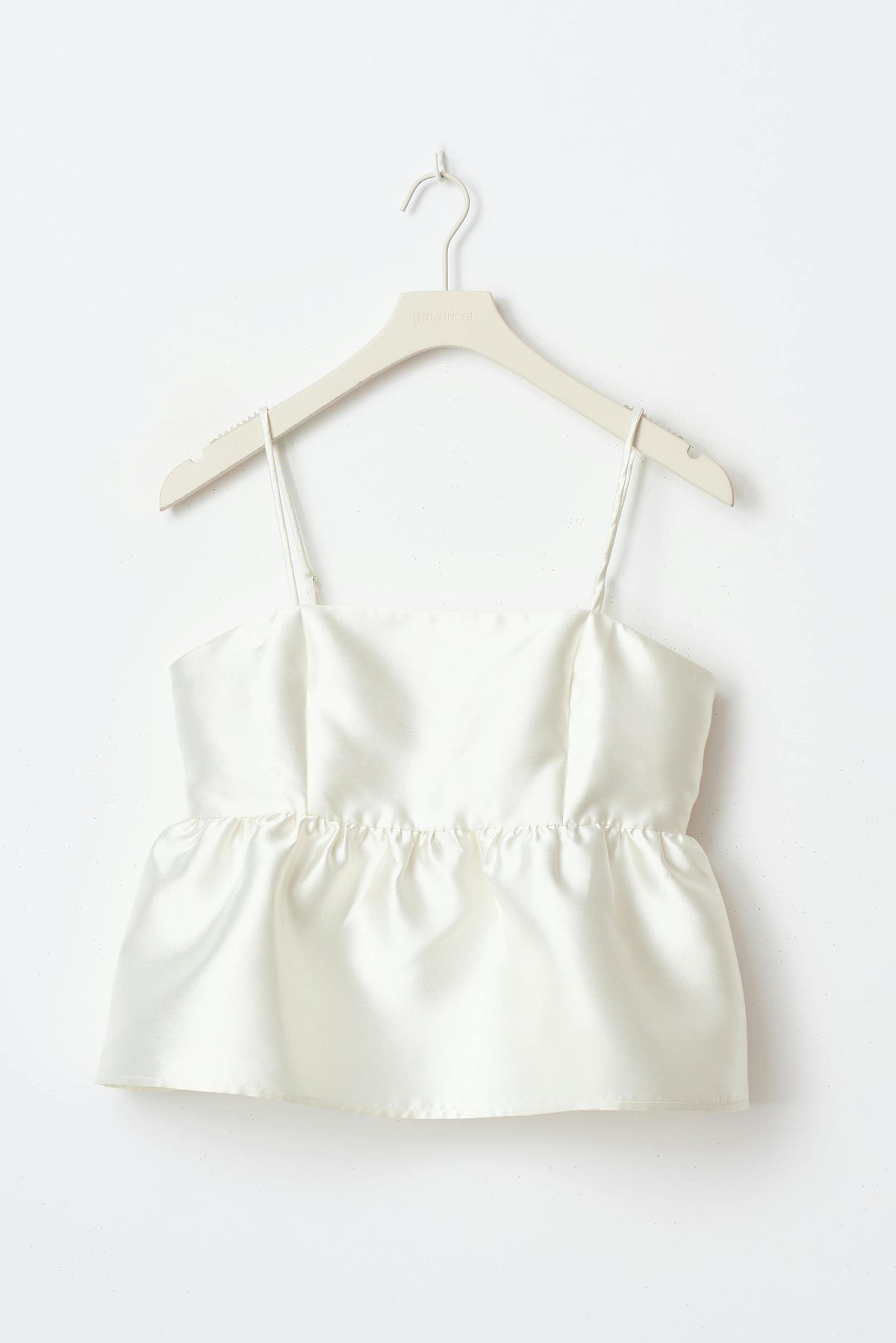 Peplum toppur