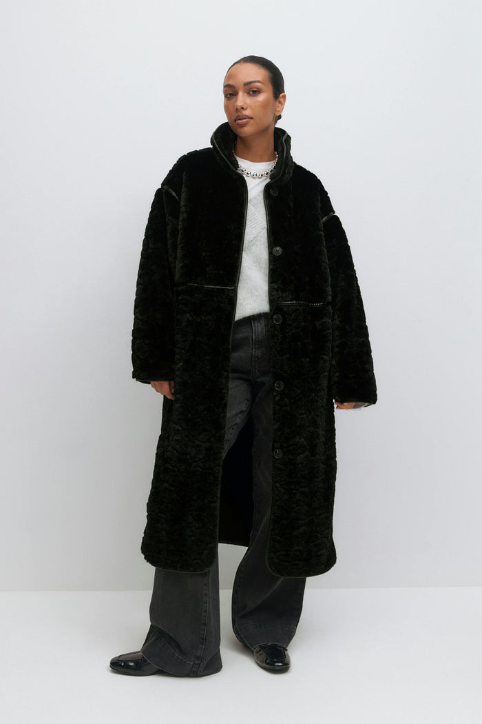 Faux fur kápa