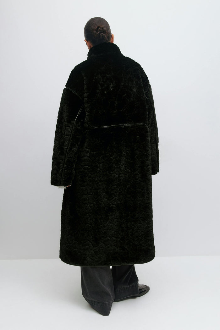 Faux fur kápa