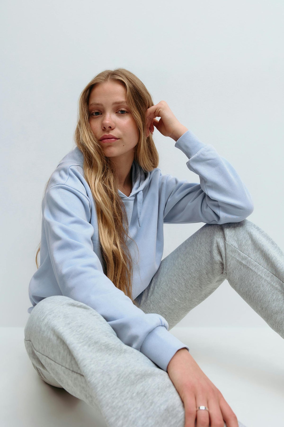 Y oversized hettupeysa