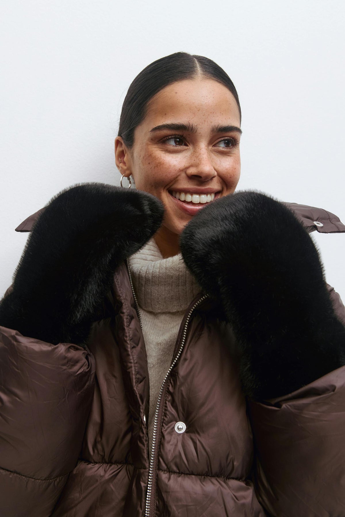 Faux fur vettlingar