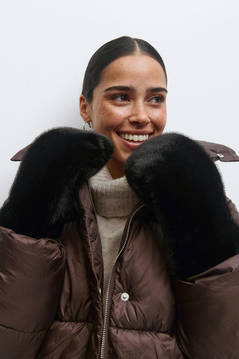 Faux fur vettlingar