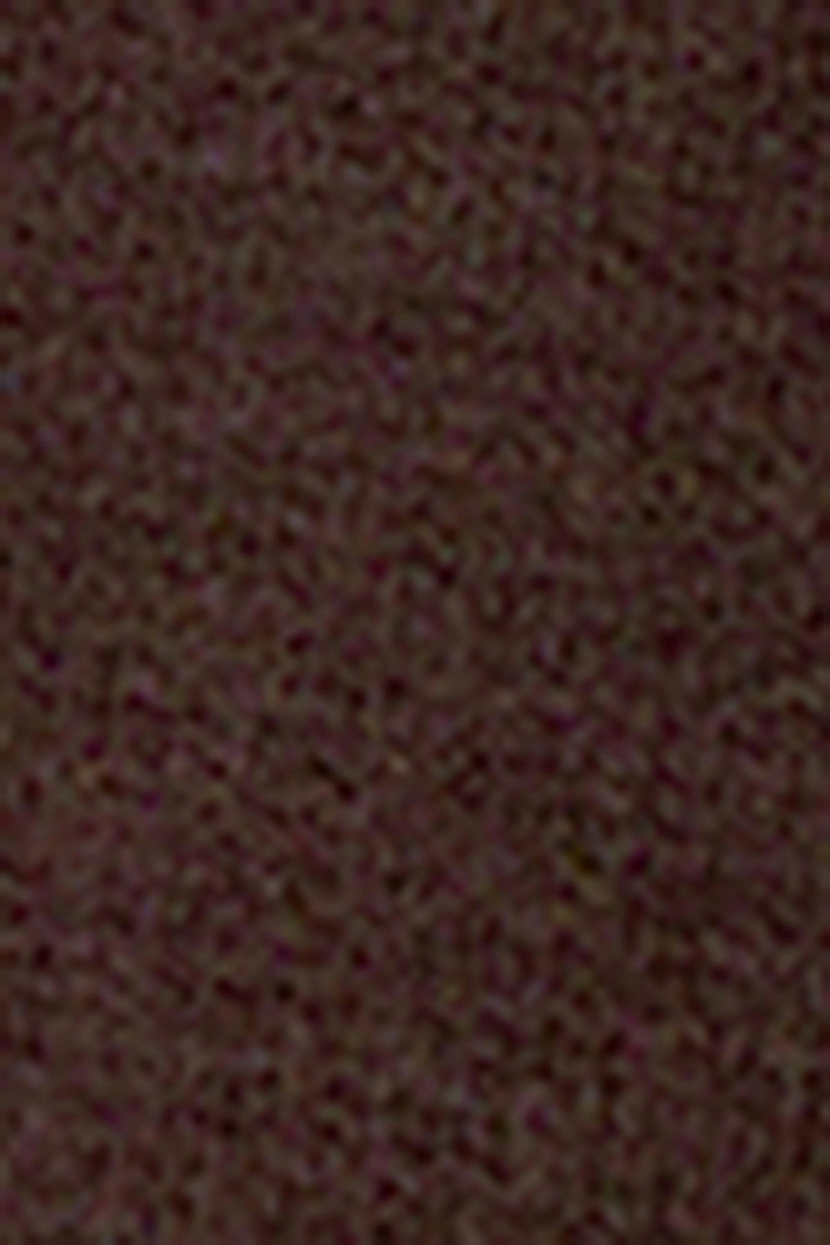 V-hálsmál prjónuð peysa