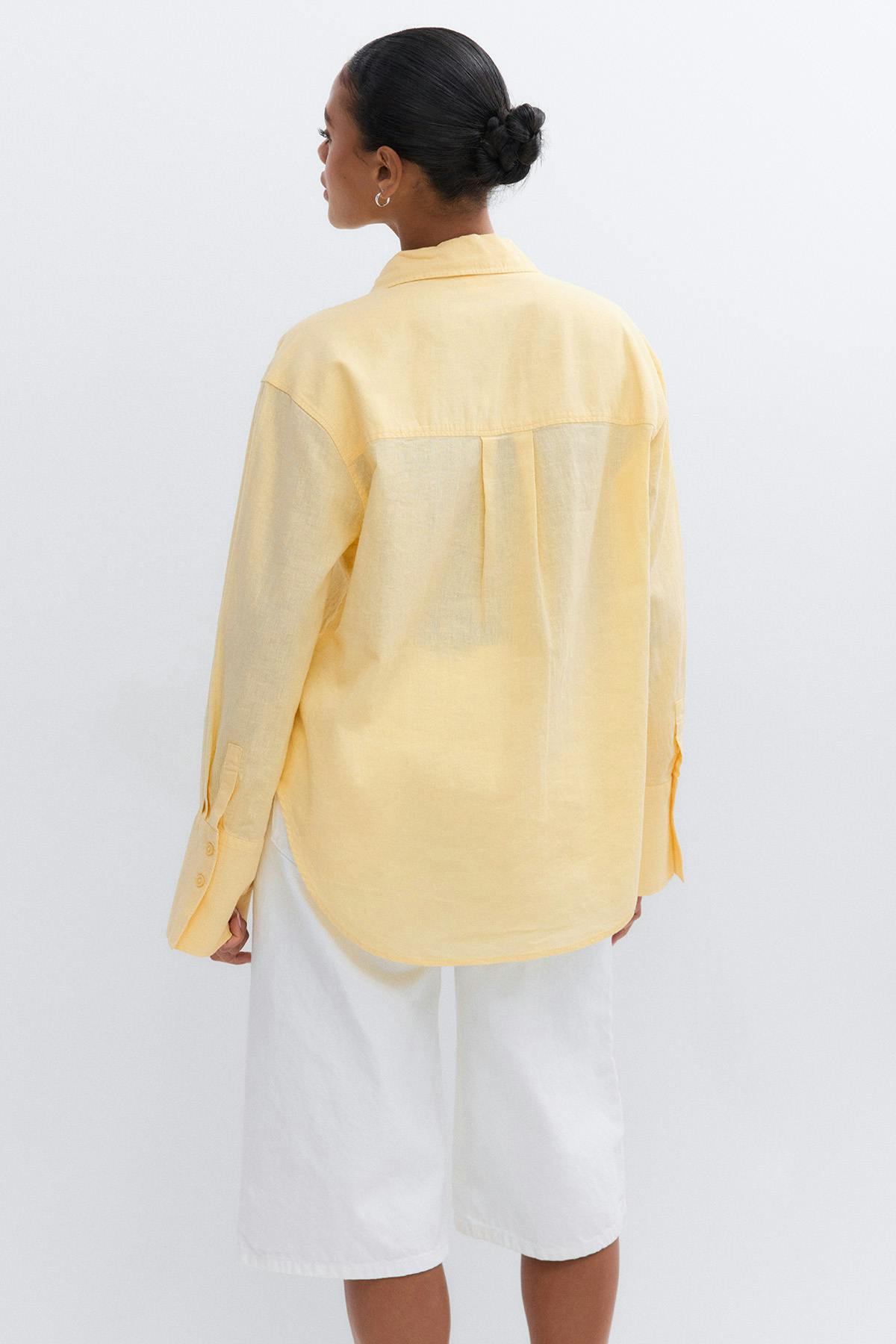 Hör skyrta oversized
