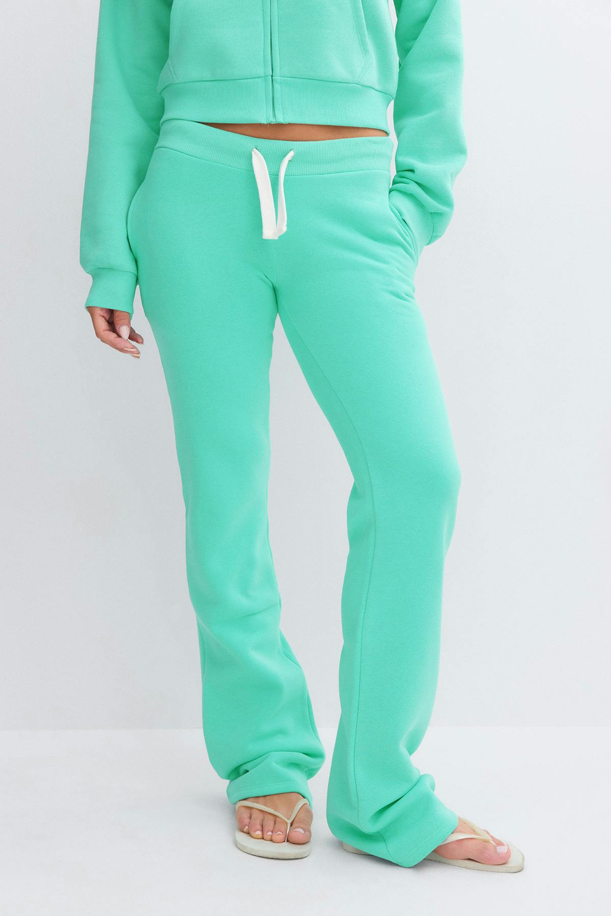 14+ low waist joggingbuxur tall