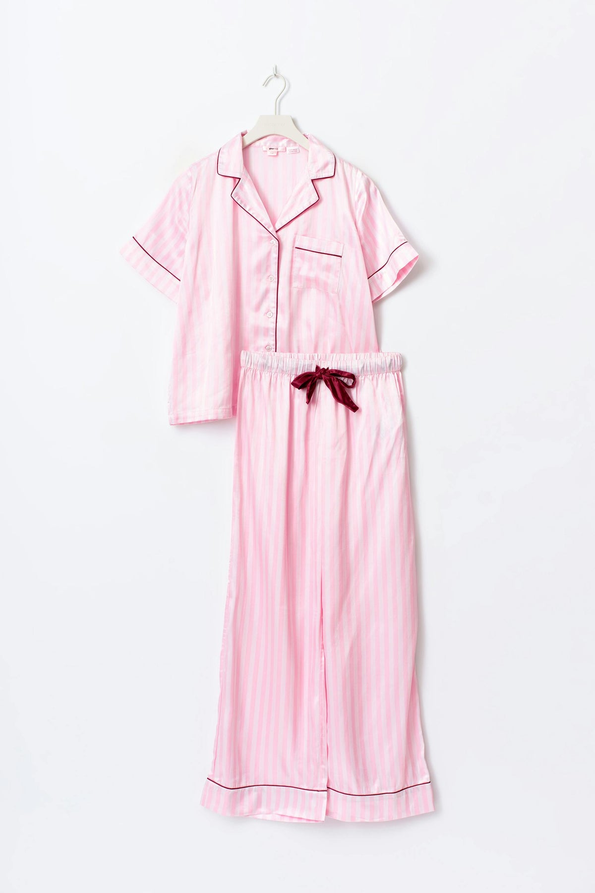 14+ satín náttföt