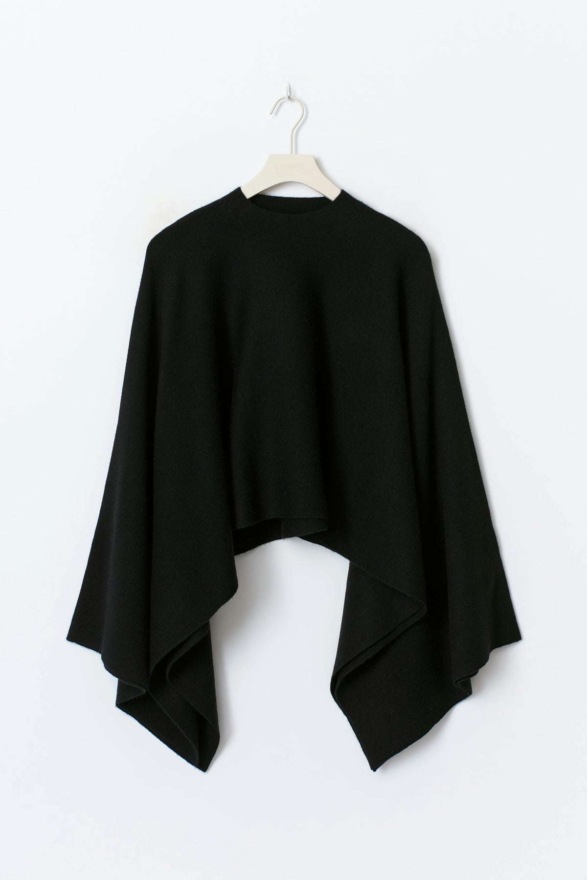 Cape toppur