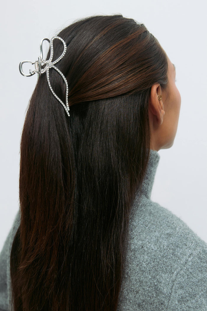 Hárklemma með slaufu