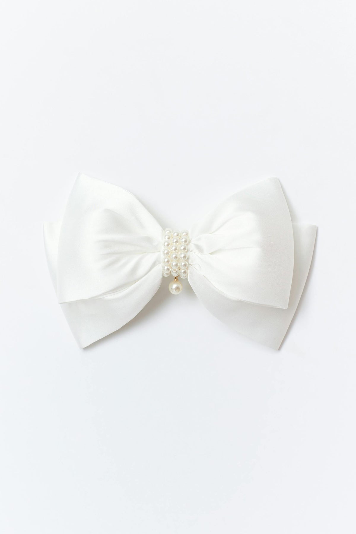 Hárklemma með slaufu