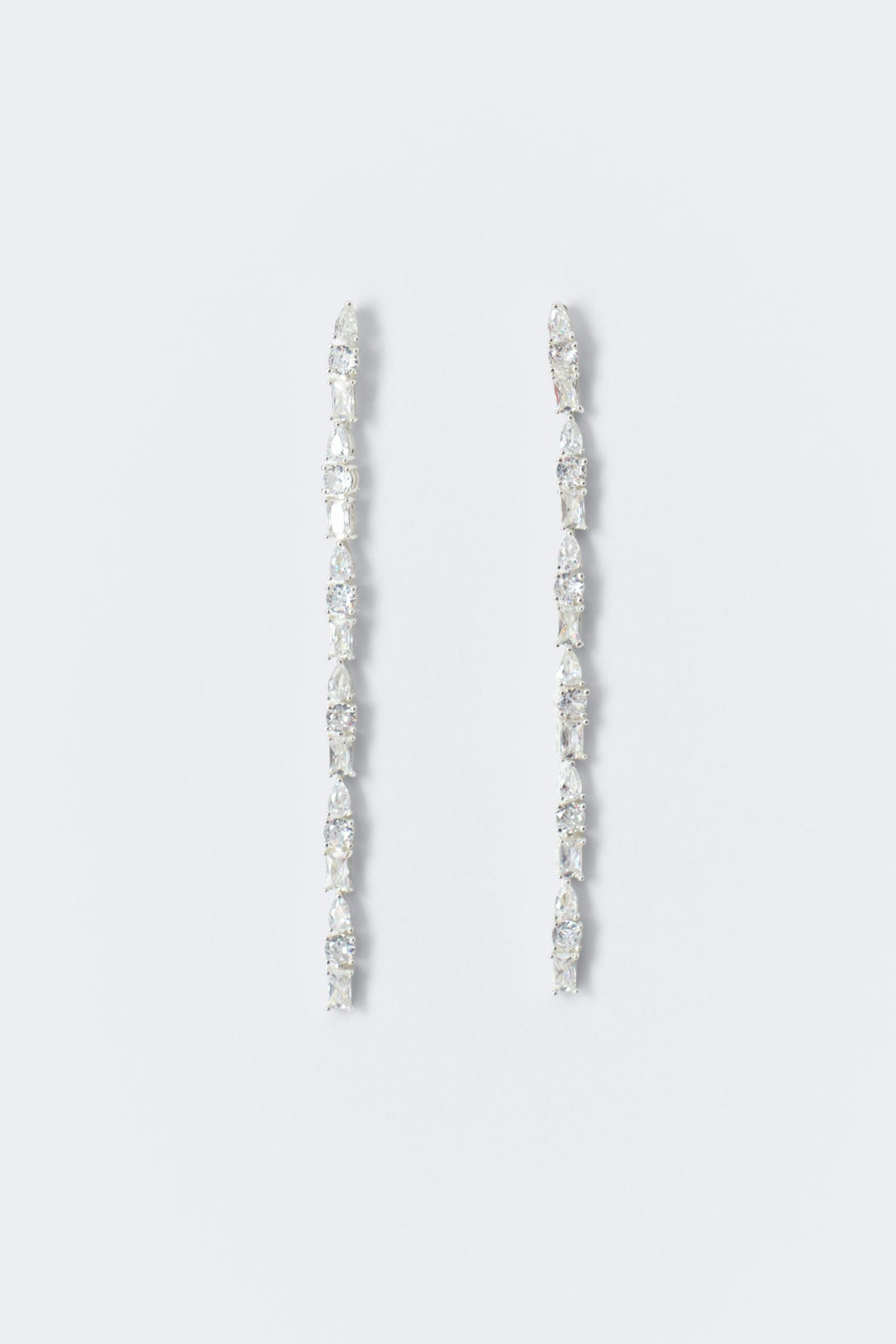 Rhinestone eyrnalokkar