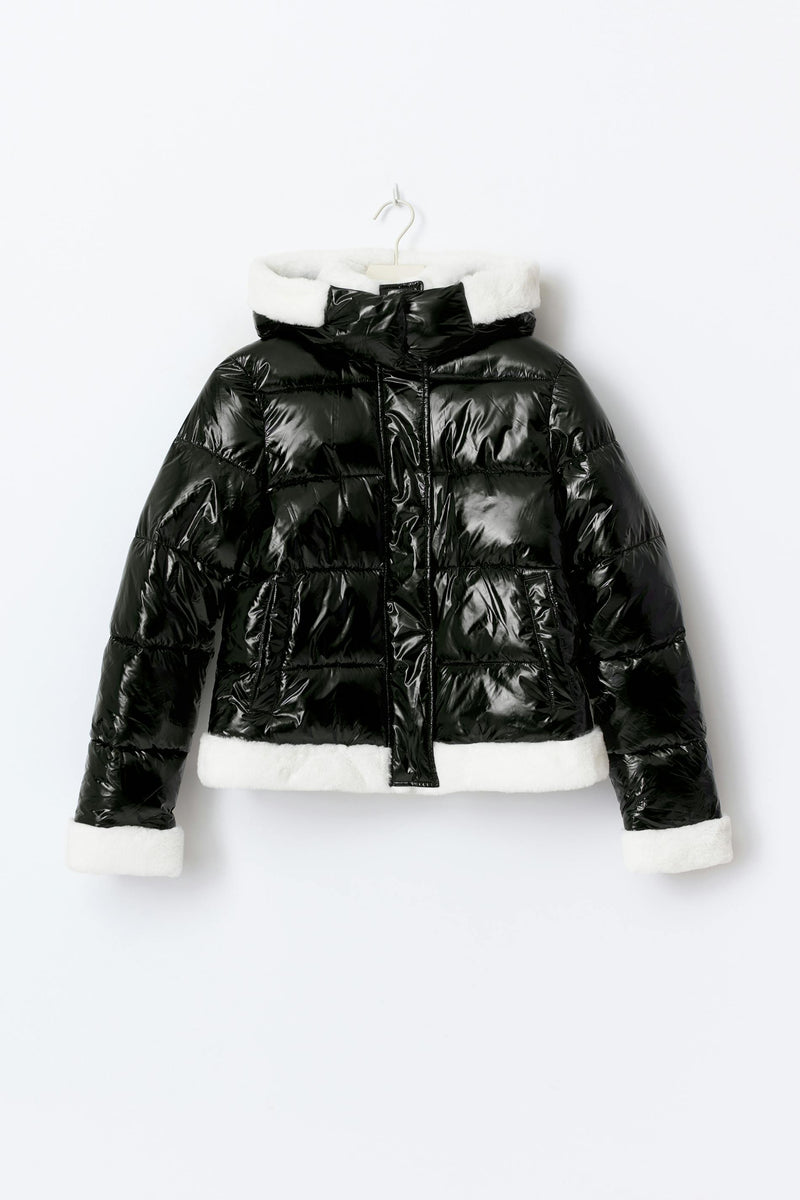 14+ jakki með loði