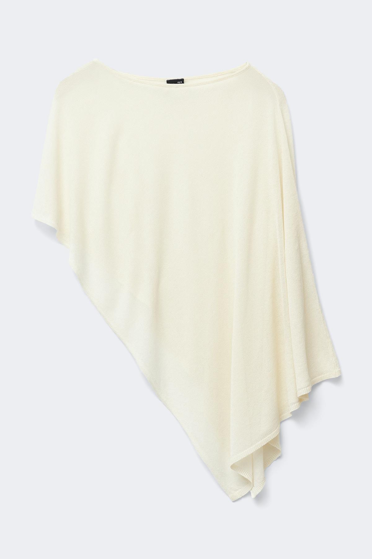 Cape toppur