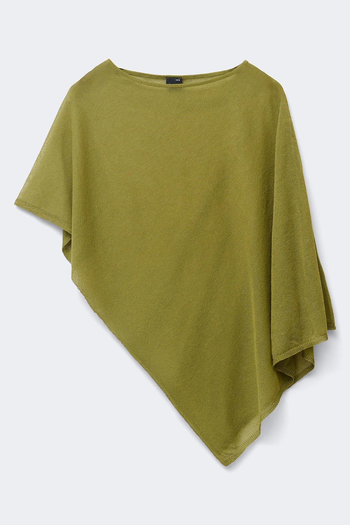 Cape toppur