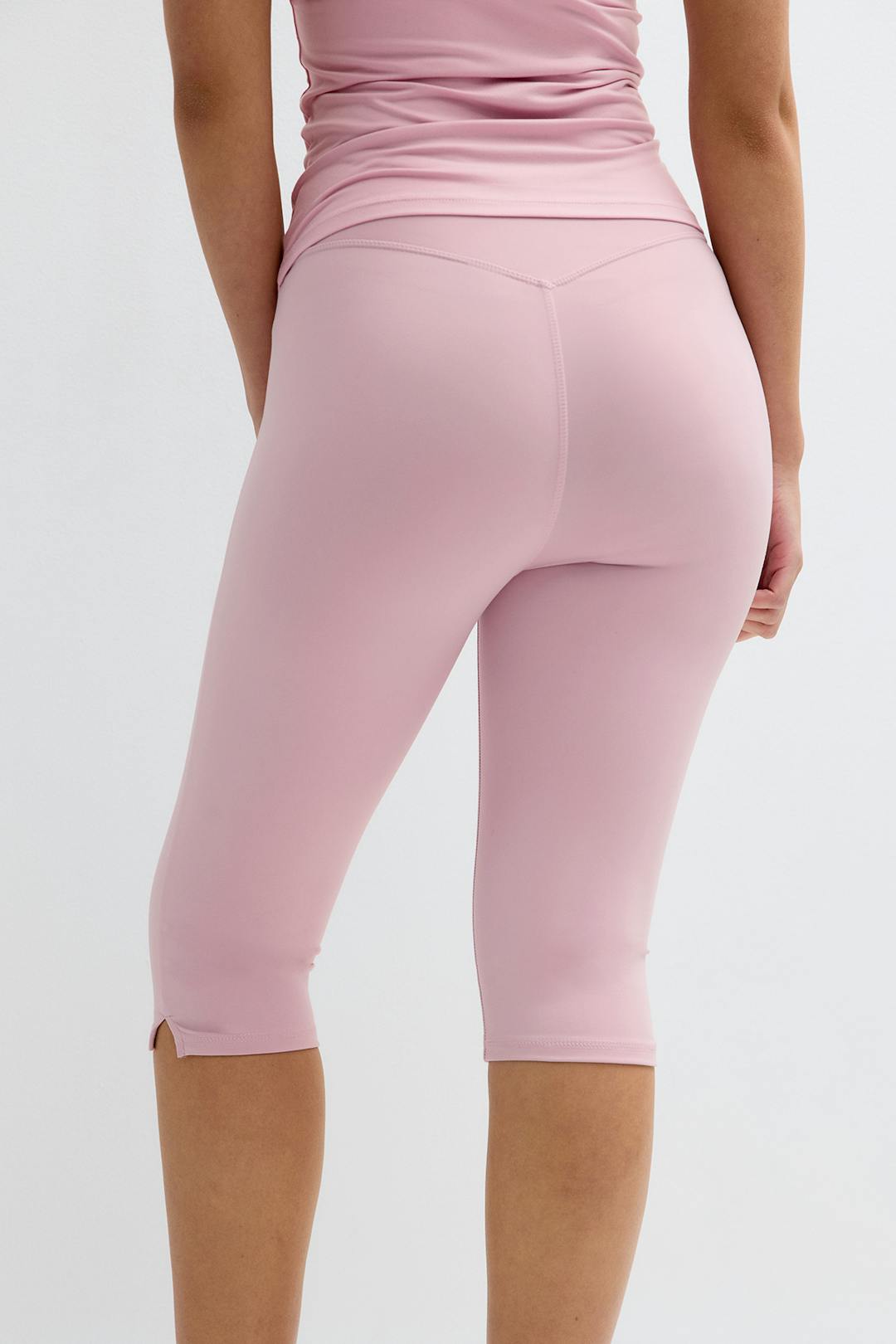 Yoga capribuxur