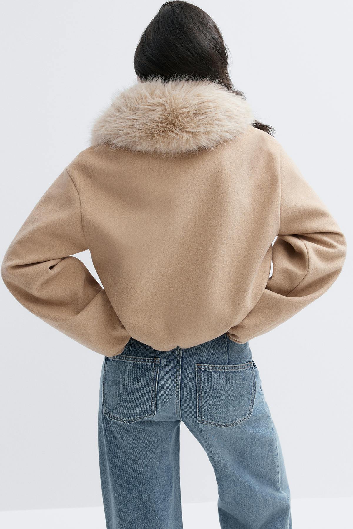 Faux fur jakki