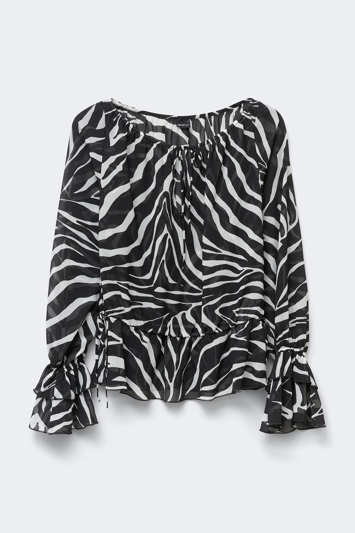 Off shoulder blússa
