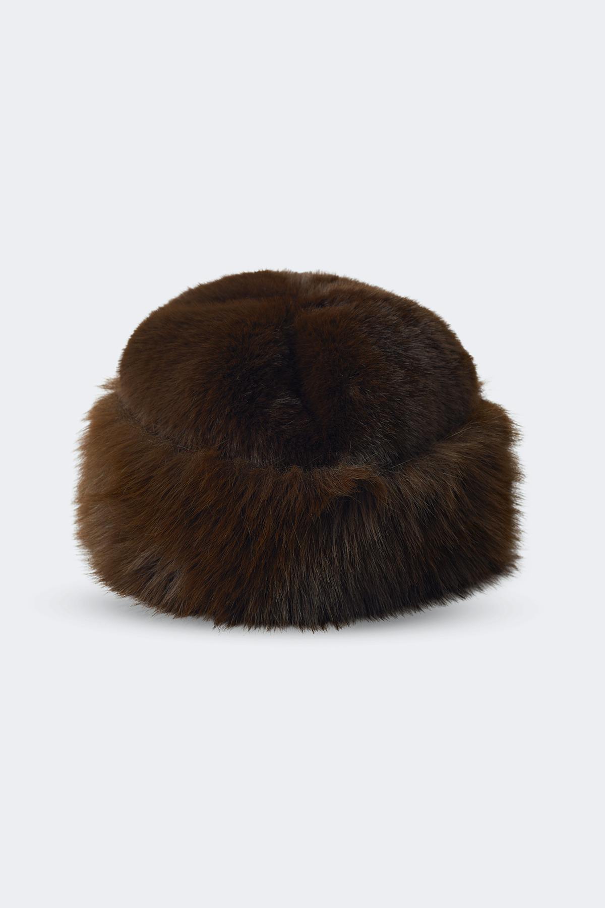 Faux fur hattur