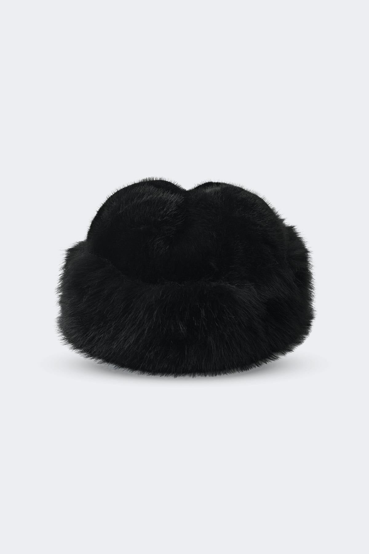 Faux fur hattur