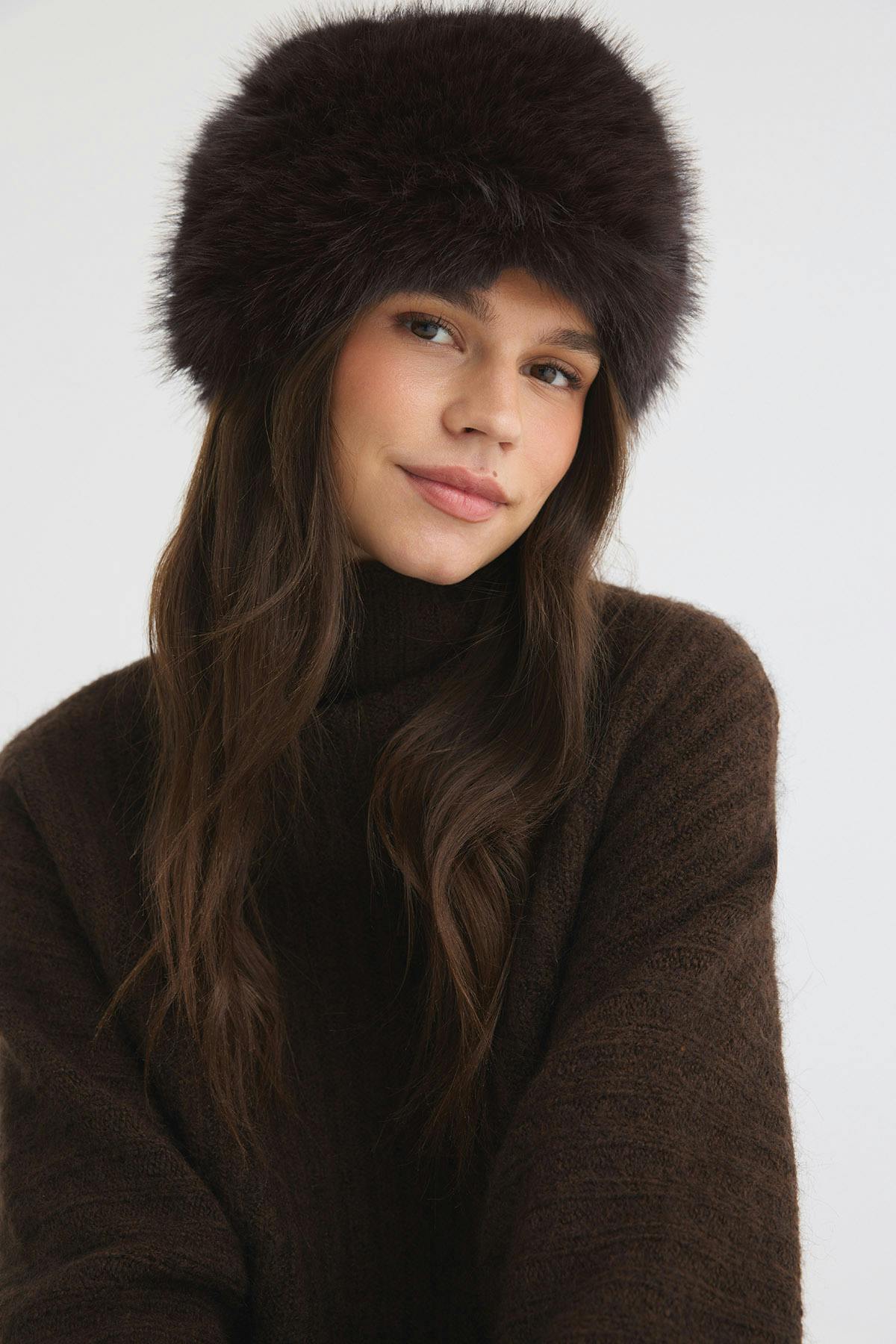 Faux fur hattur