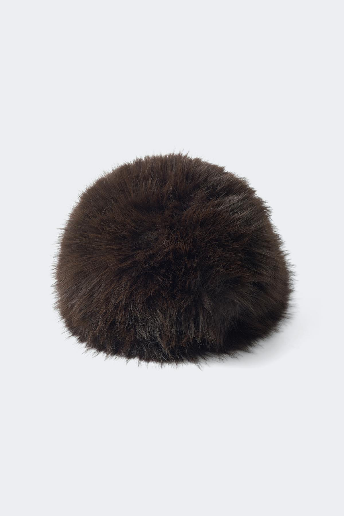 Faux fur hattur