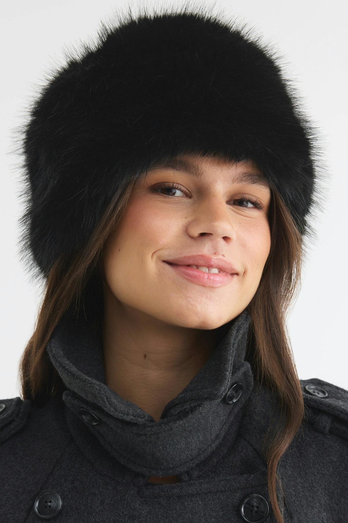 Faux fur hattur