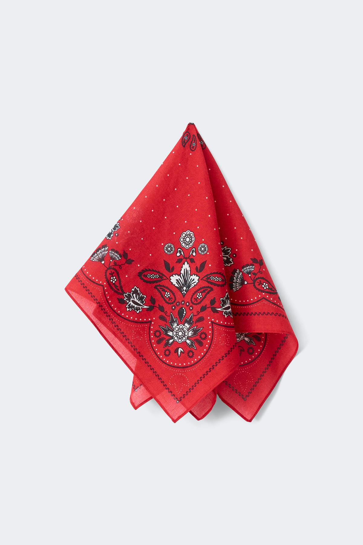 Bandana klútur