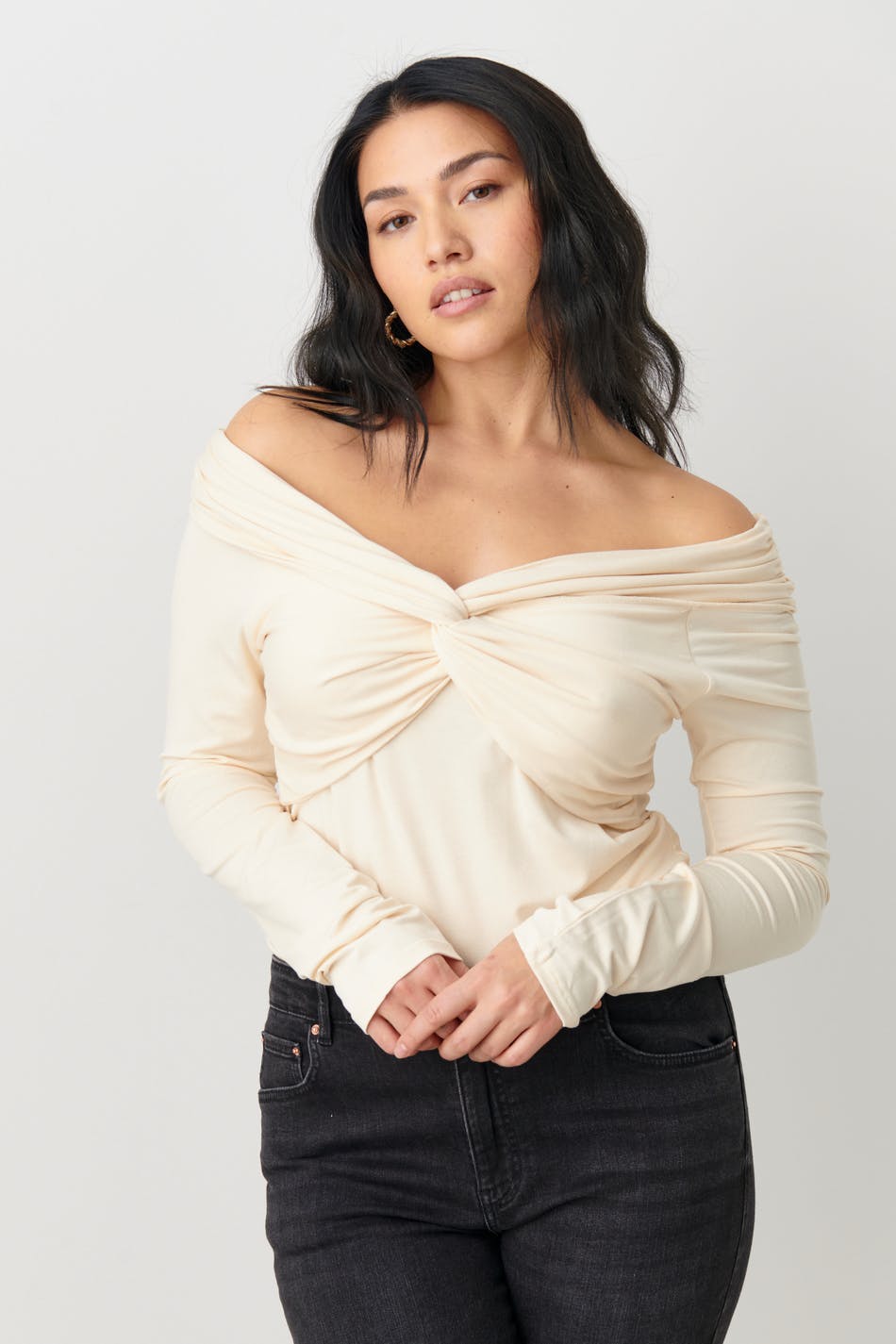 Off shoulder toppur